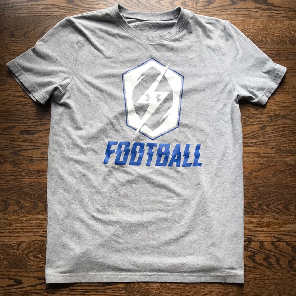 Under Armor tee
